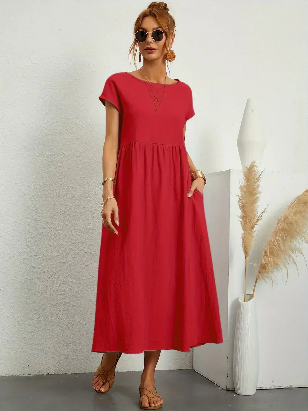 Gabriela™ | Zwiewna sukienka midi o ponadczasowej elegancji