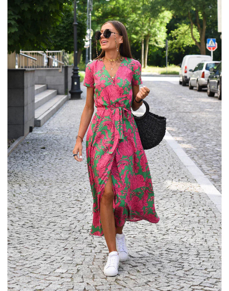 SUZANNE™ | Elegancka sukienka z dekoltem w serek